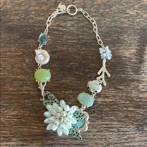 Beautiful short necklace